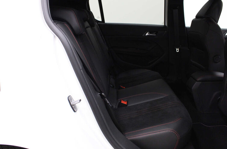 PEUGEOT 308 Berline Diesel