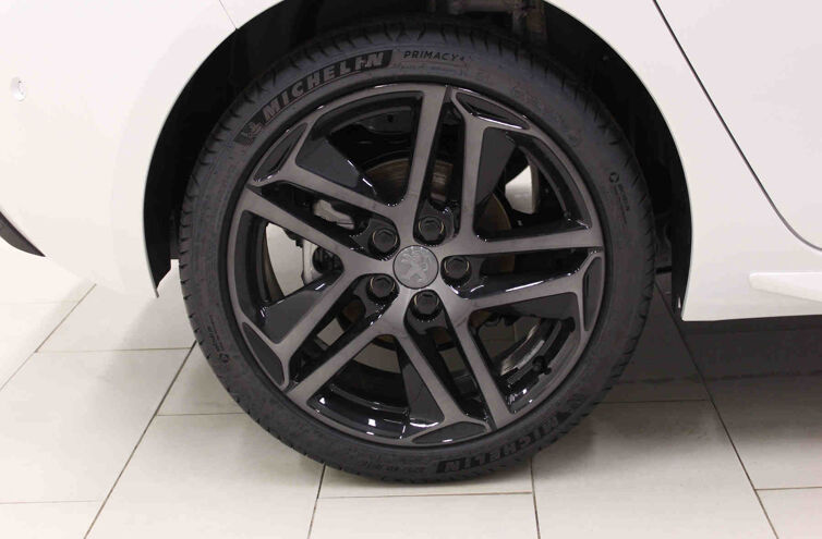 PEUGEOT 308 Berline Diesel