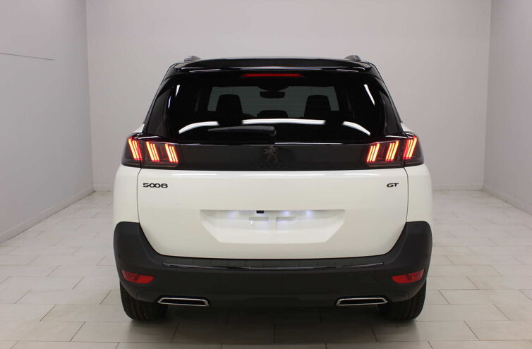 PEUGEOT 5008 SUV Diesel