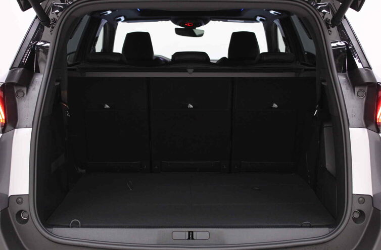 PEUGEOT 5008 SUV Diesel