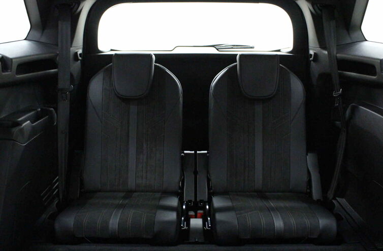 PEUGEOT 5008 SUV Diesel