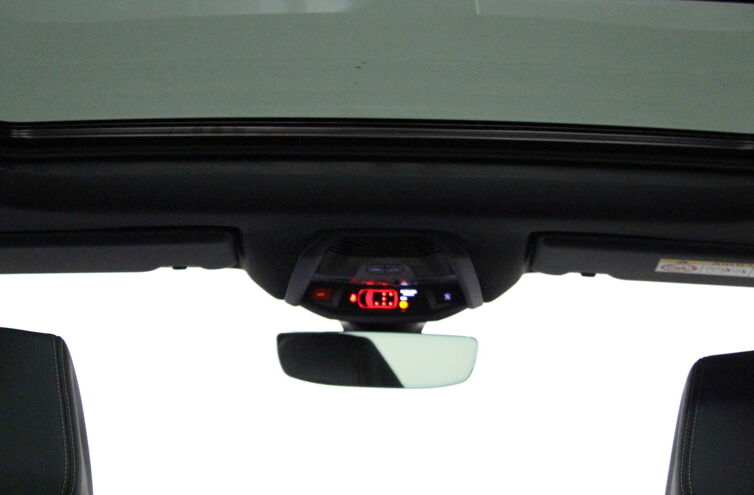 PEUGEOT 5008 SUV Diesel