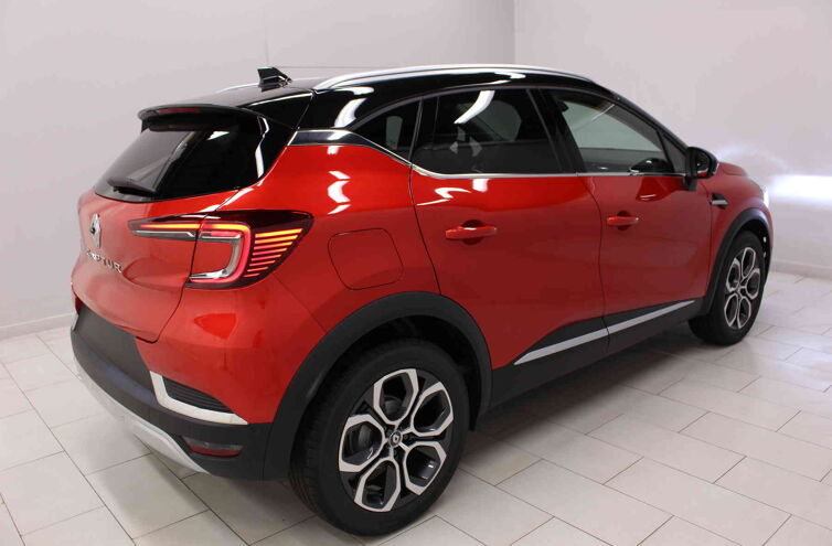 RENAULT Captur SUV Essence