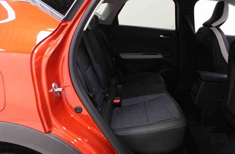 RENAULT Captur SUV Essence