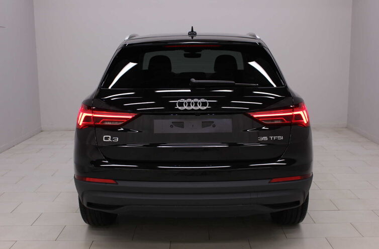 AUDI Q3 SUV Essence Hybride