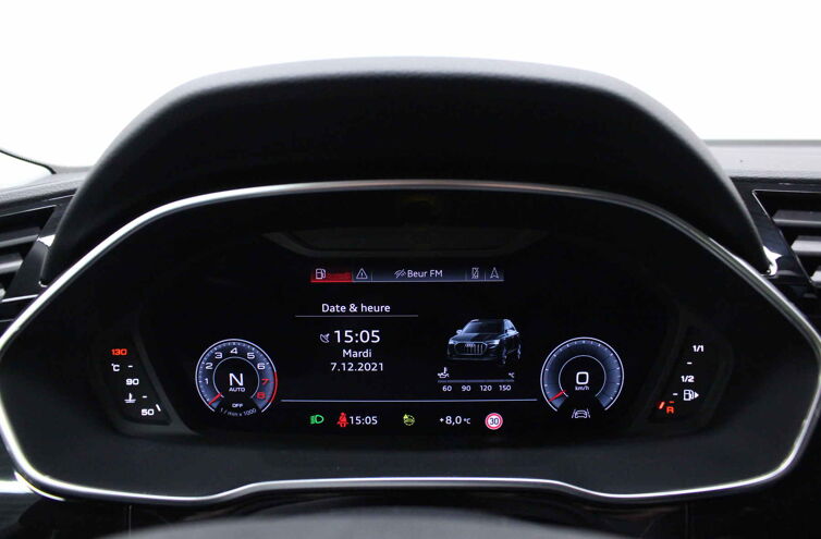 AUDI Q3 SUV Essence Hybride