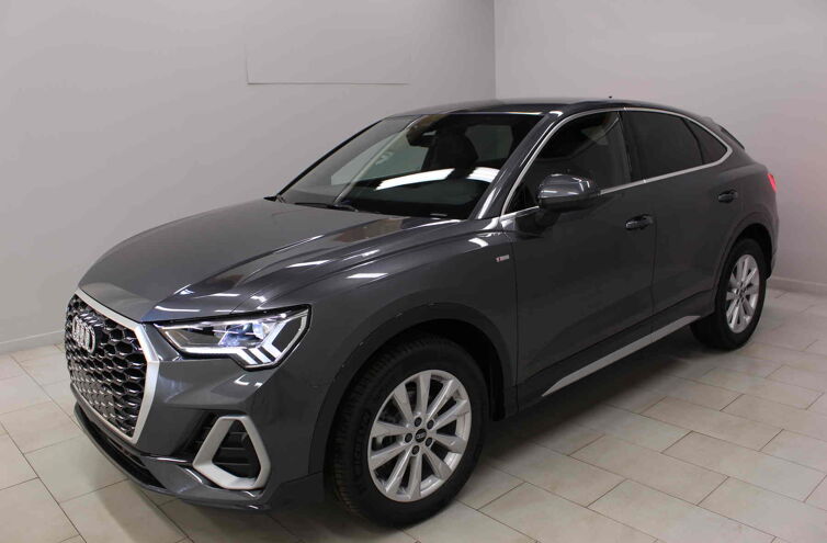 AUDI Q3 Sportback SUV Essence Hybride