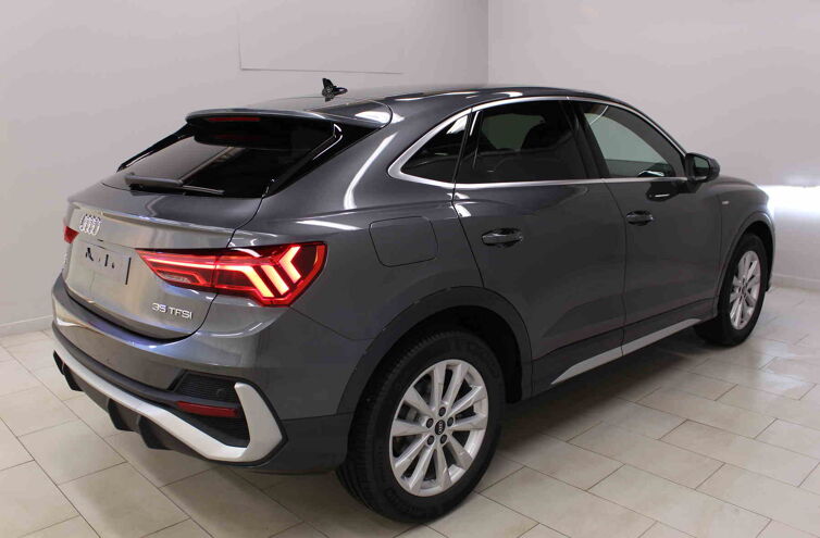 AUDI Q3 Sportback SUV Essence Hybride