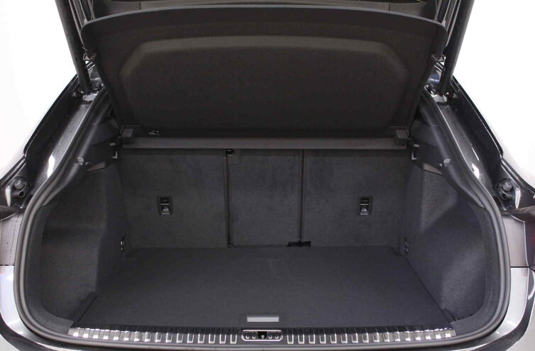 AUDI Q3 Sportback SUV Essence Hybride