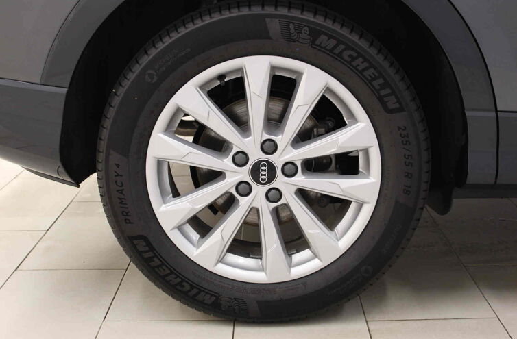 AUDI Q3 Sportback SUV Essence Hybride