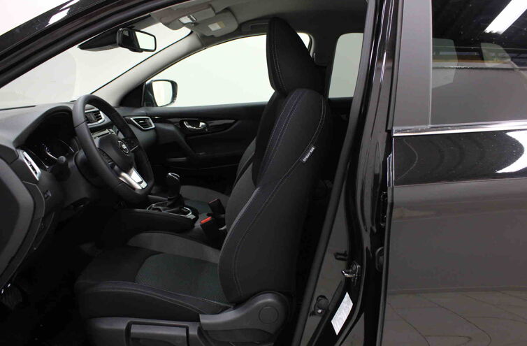 NISSAN Qashqai SUV Essence