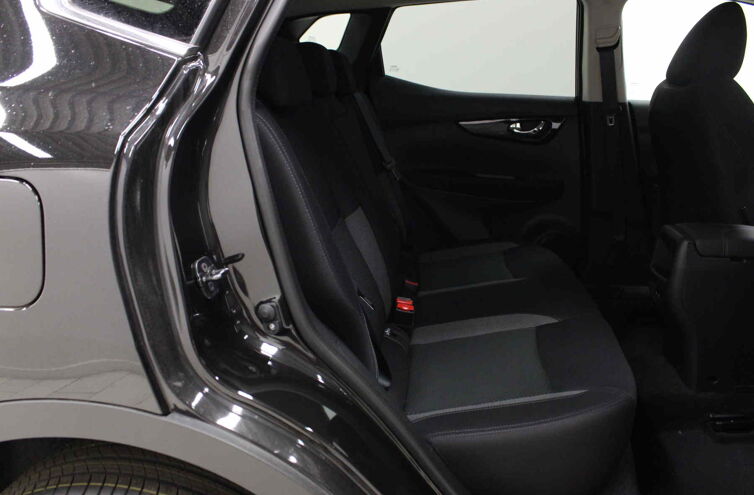 NISSAN Qashqai SUV Essence