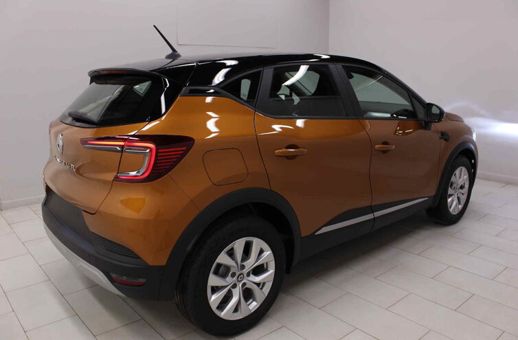 RENAULT Captur SUV Essence