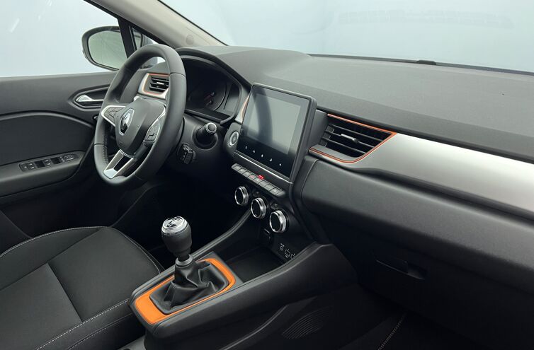 RENAULT Captur SUV Essence