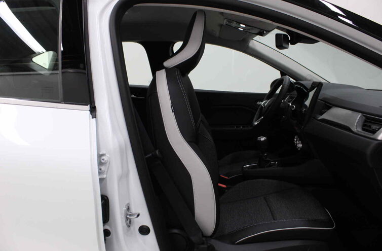 RENAULT Captur SUV Essence