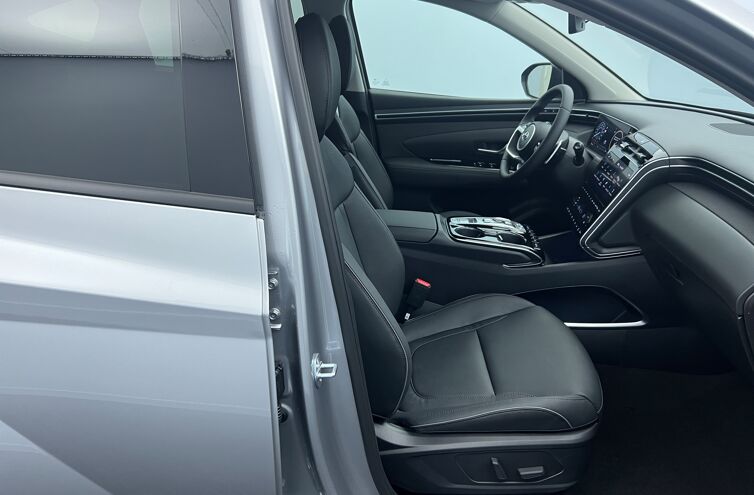 HYUNDAI Tucson SUV Hybride Essence