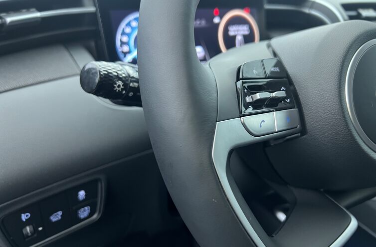 HYUNDAI Tucson SUV Hybride Essence