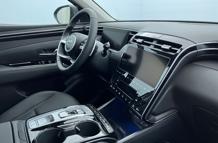 HYUNDAI Tucson SUV Hybride Essence