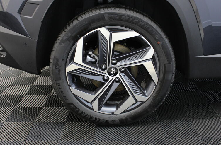 HYUNDAI Tucson SUV Hybride Essence