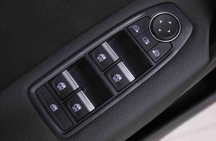 RENAULT Captur SUV Essence Hybride