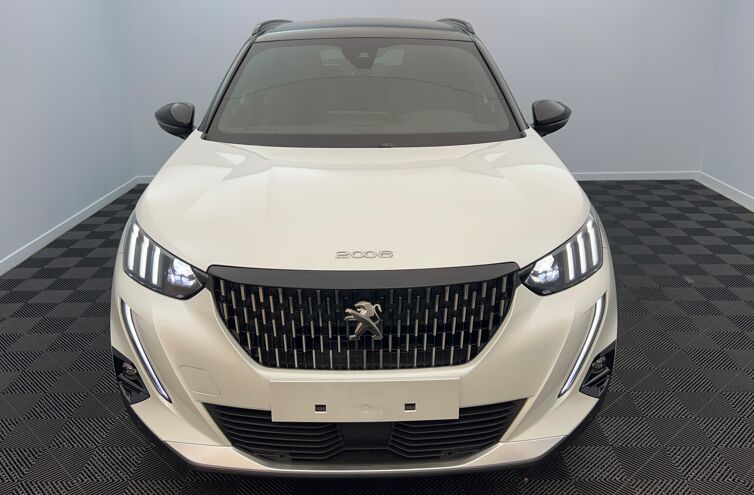 PEUGEOT 2008 SUV Essence