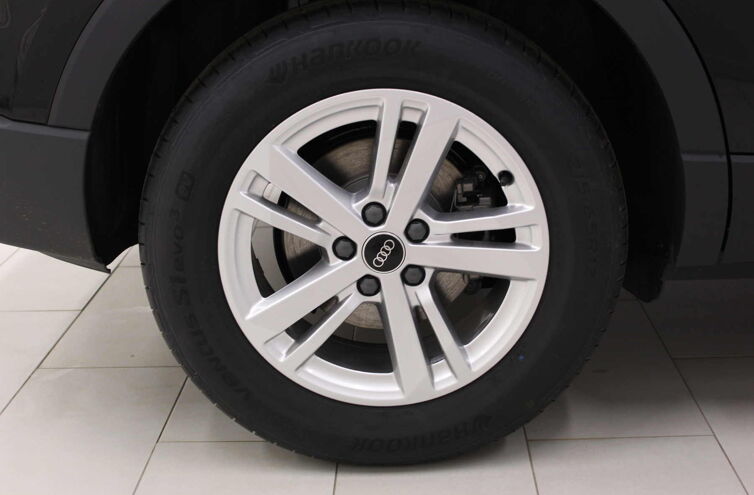 AUDI Q3 SUV Essence Hybride