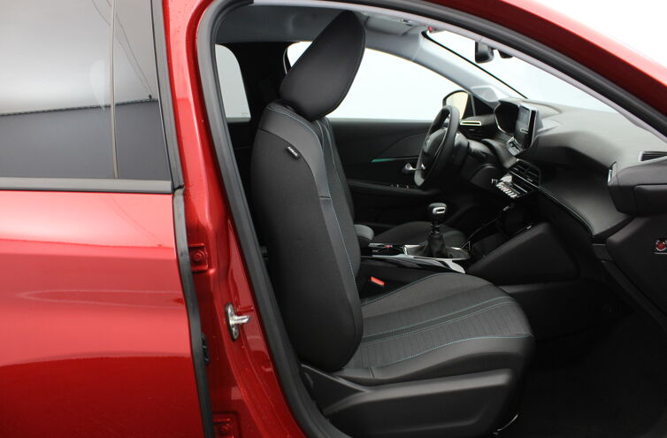 PEUGEOT 208 Citadine Essence