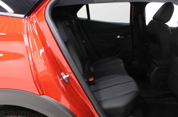 PEUGEOT 2008 SUV Diesel