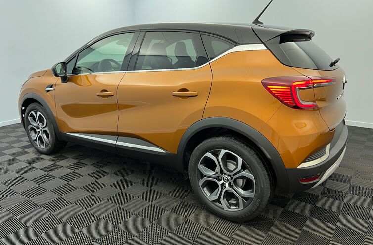 RENAULT Captur SUV Essence