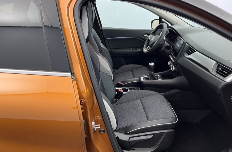 RENAULT Captur SUV Essence