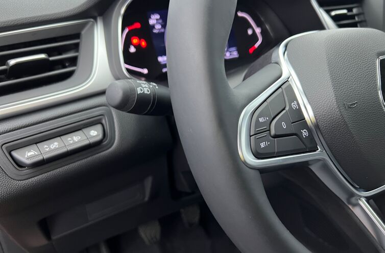 RENAULT Captur SUV Essence