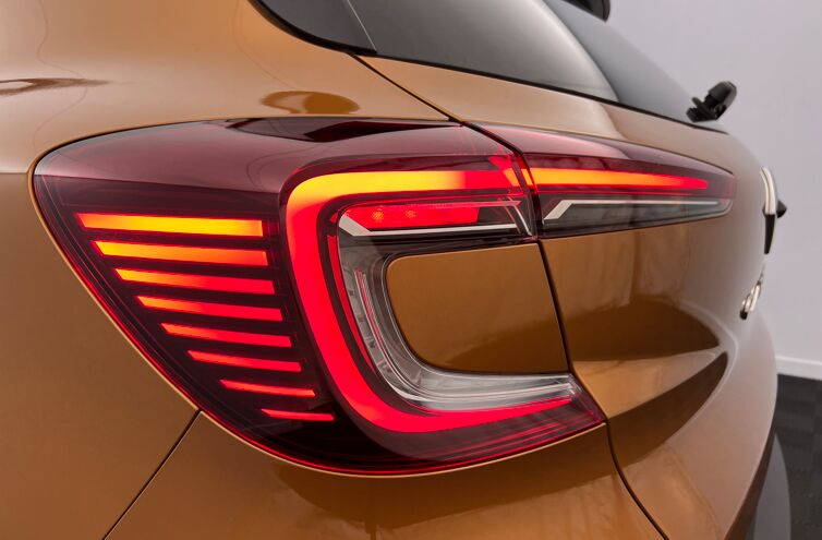 RENAULT Captur SUV Essence