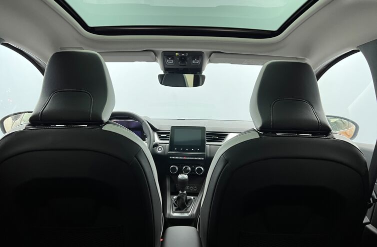 RENAULT Captur SUV Essence