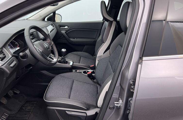 RENAULT Captur SUV Essence