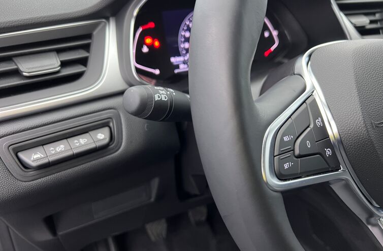 RENAULT Captur SUV Essence