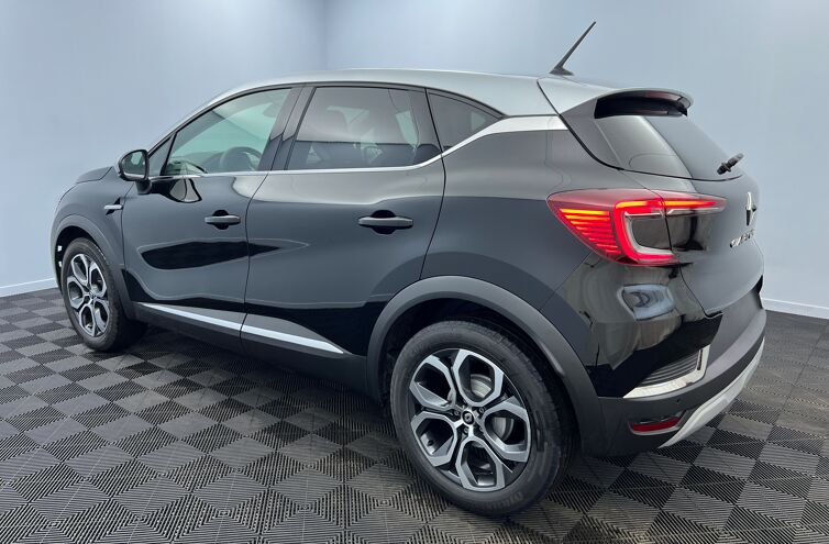 RENAULT Captur SUV Essence