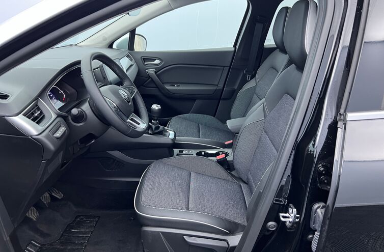 RENAULT Captur SUV Essence