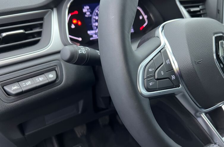 RENAULT Captur SUV Essence