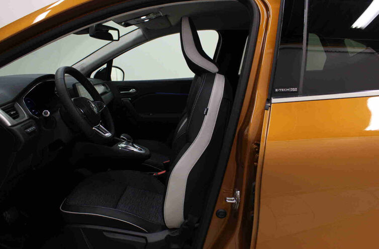 RENAULT Captur SUV Essence Hybride rechargeable
