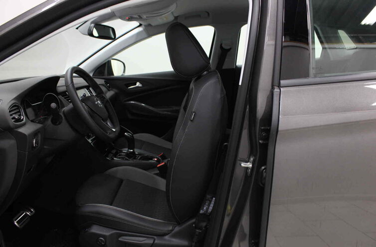 OPEL Grandland X SUV Essence