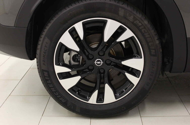 OPEL Grandland X SUV Essence