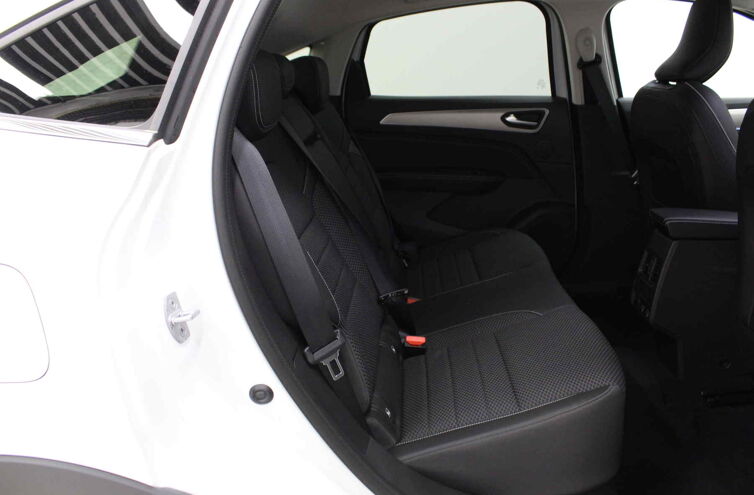RENAULT Arkana SUV Essence