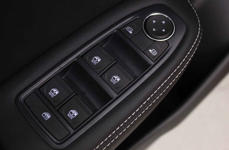 RENAULT Arkana SUV Essence Hybride