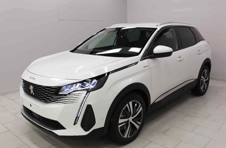 PEUGEOT 3008 SUV Hybride rechargeable Essence