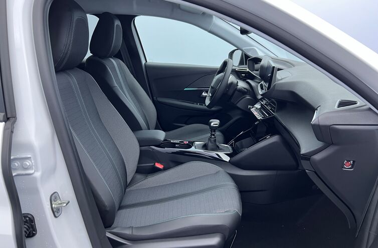 PEUGEOT 208 Citadine Essence
