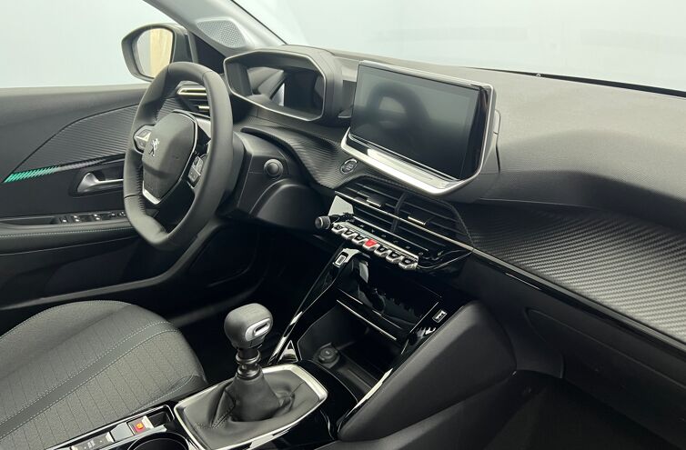 PEUGEOT 208 Citadine Essence