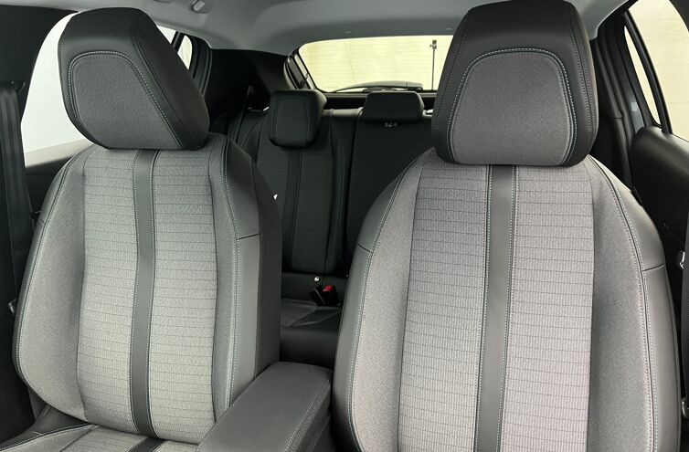 PEUGEOT 208 Citadine Essence