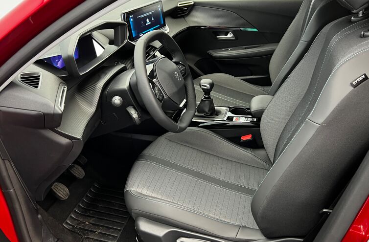 PEUGEOT 208 Citadine Essence