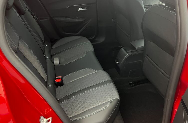 PEUGEOT 208 Citadine Essence