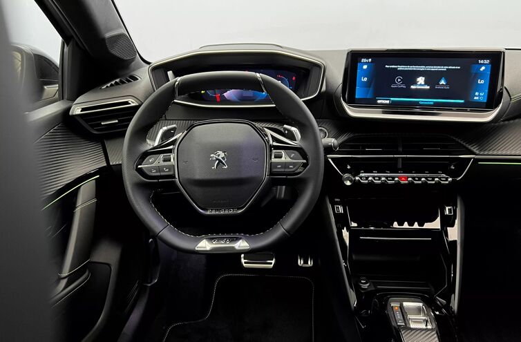 PEUGEOT 208 Citadine Essence